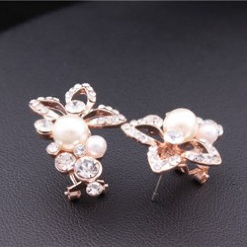 New Jewelry Pearl Flower Grape Stud Earrings